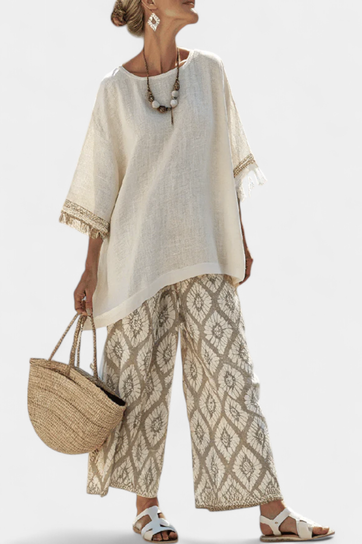 Ilaria – top sofisticato e pantaloni casual