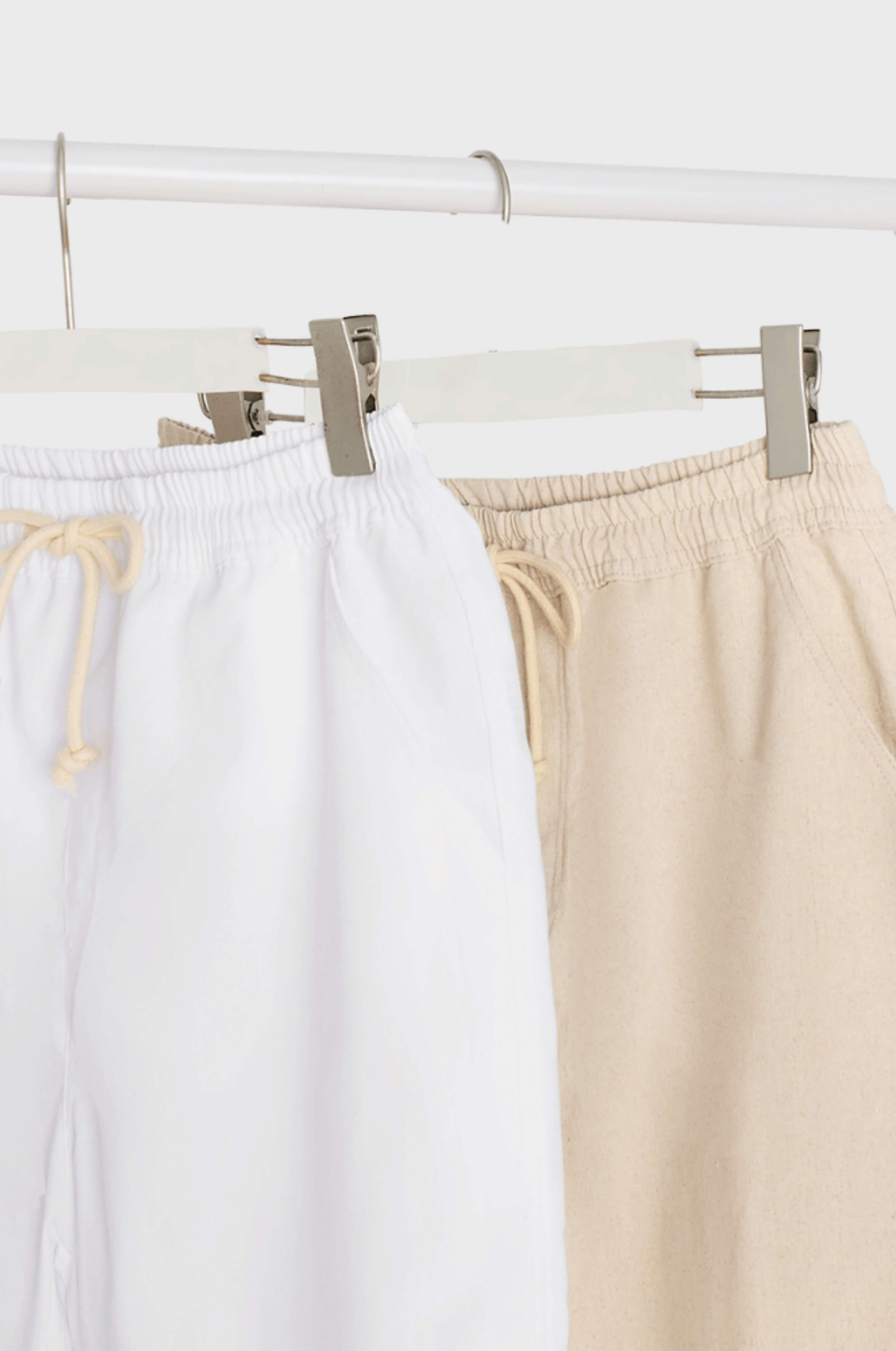 Pantaloni estivi in lino