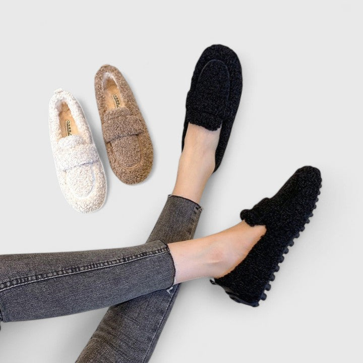 Solenne | Pantofole Calde dal Design Elegante