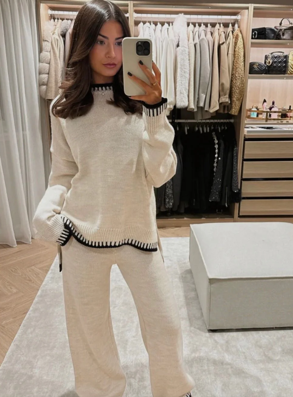 Sara | Set accogliente ed elegante