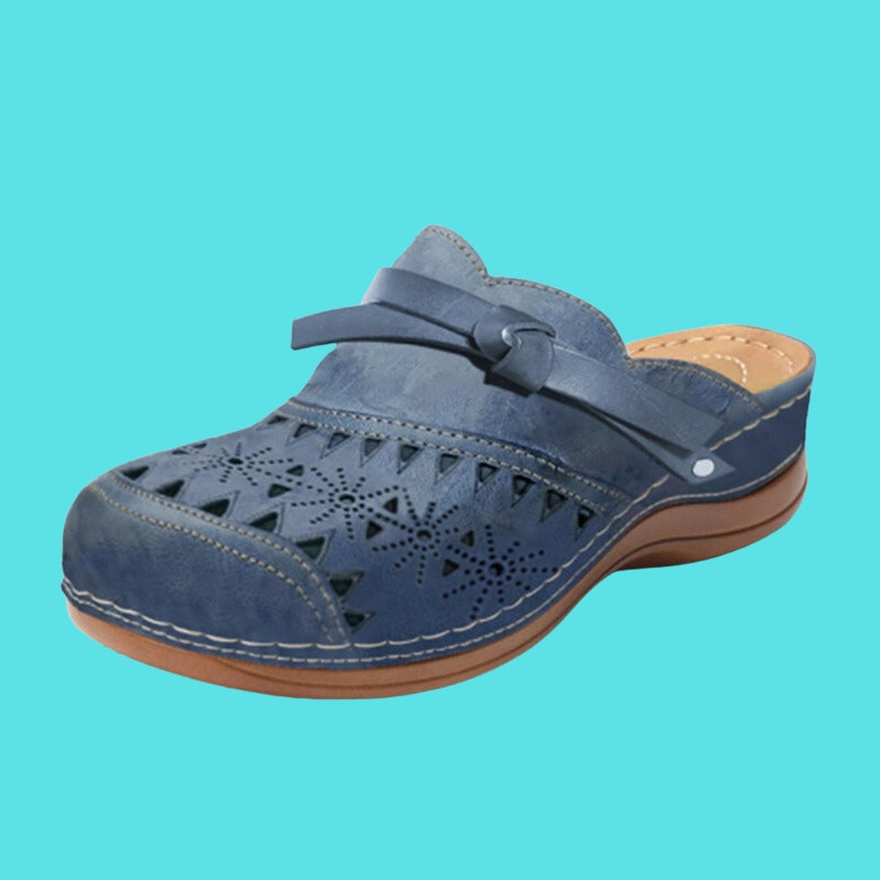 Nicholle - Mules Piatte Con Tacco a Punta Arco Cavo