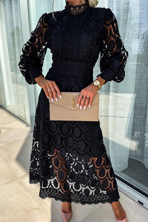 Liza | Abito romantico in pizzo