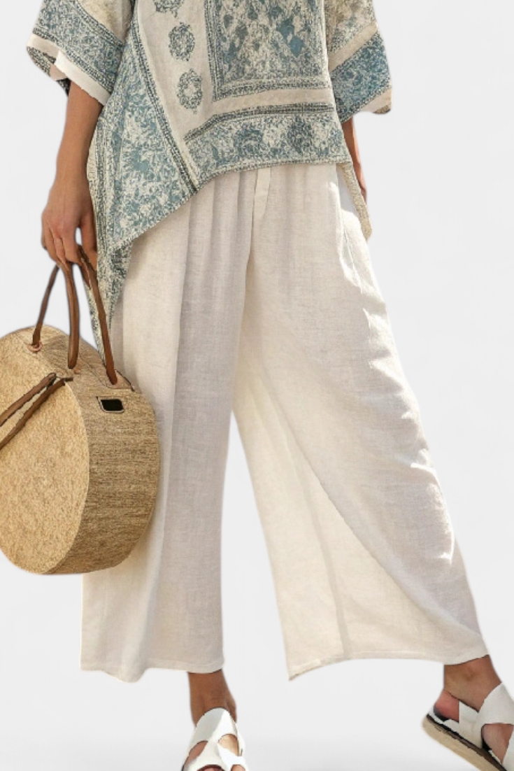 Annalisa – blusa stampata comoda e pantaloni bianchi a gamba larga